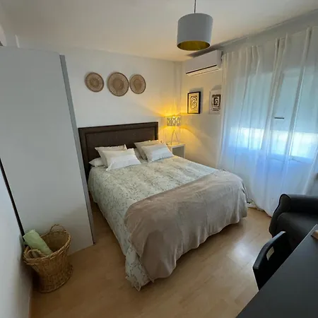 Harmony Piso Compartido Homestay *